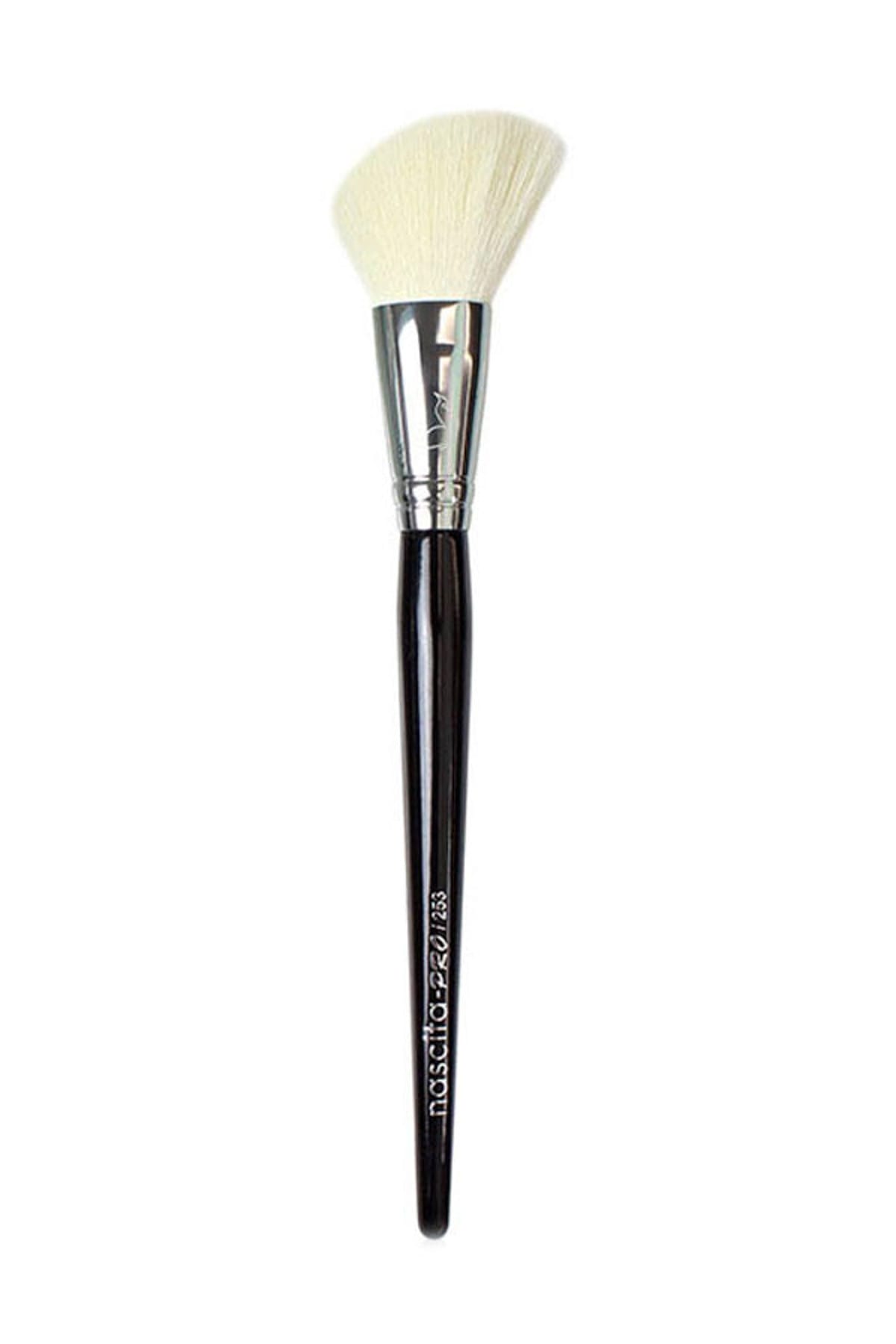 

Nascita Pro Angled Blush Brush - Açılı Allık Fırçası
