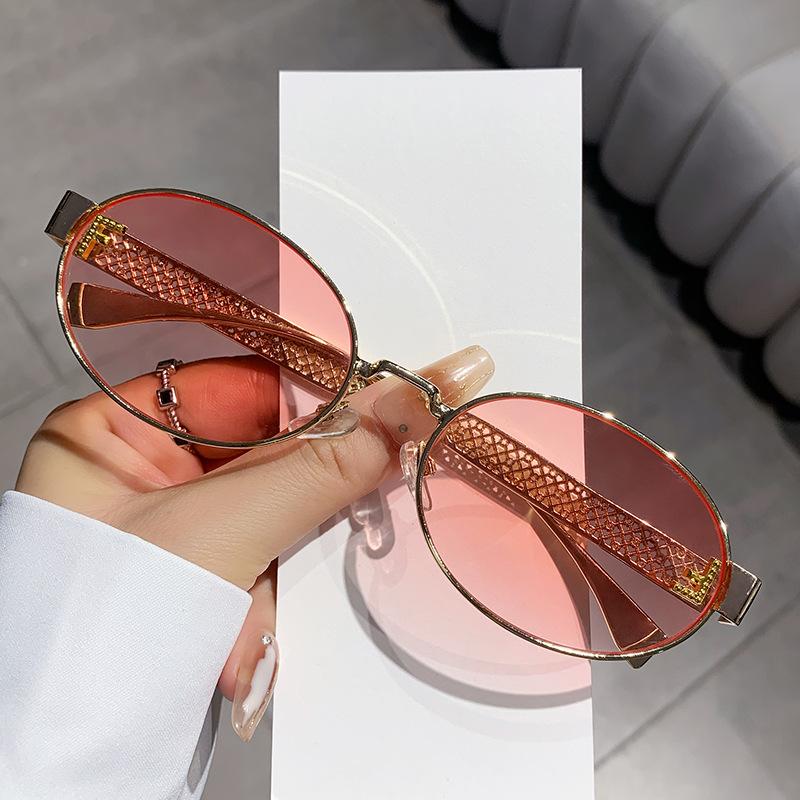 

Стильные женские ажурные безободковые солнцезащитные очки, инкрустированные стразами, с высококлассным европейским и американским ощущением