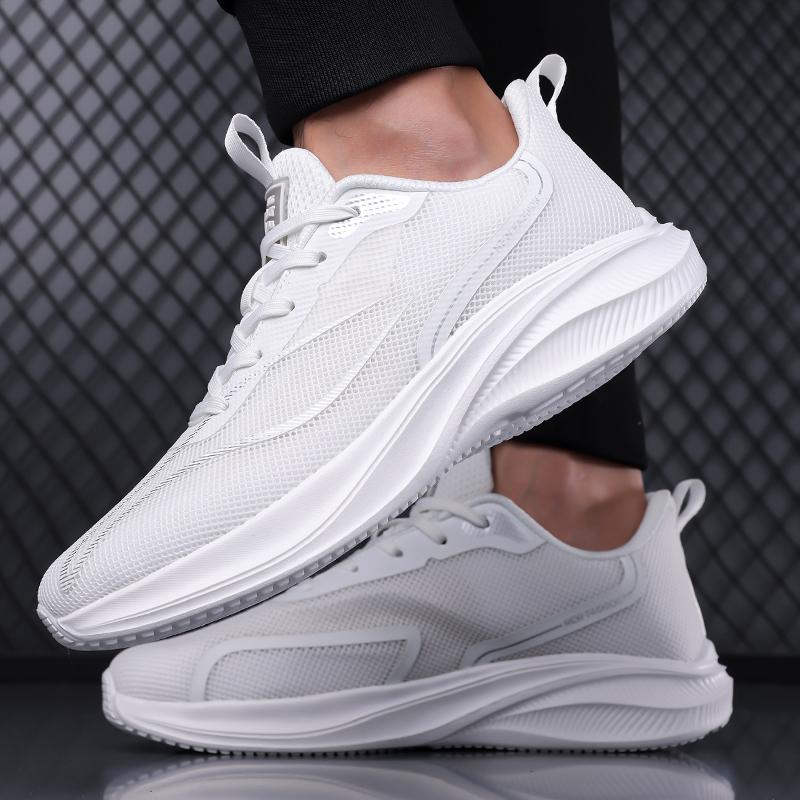Fashion Sneakers Comfortable soft bottom style Trendy men's daily sports Black and white Hot selling daily shoes New Versatile Leisure