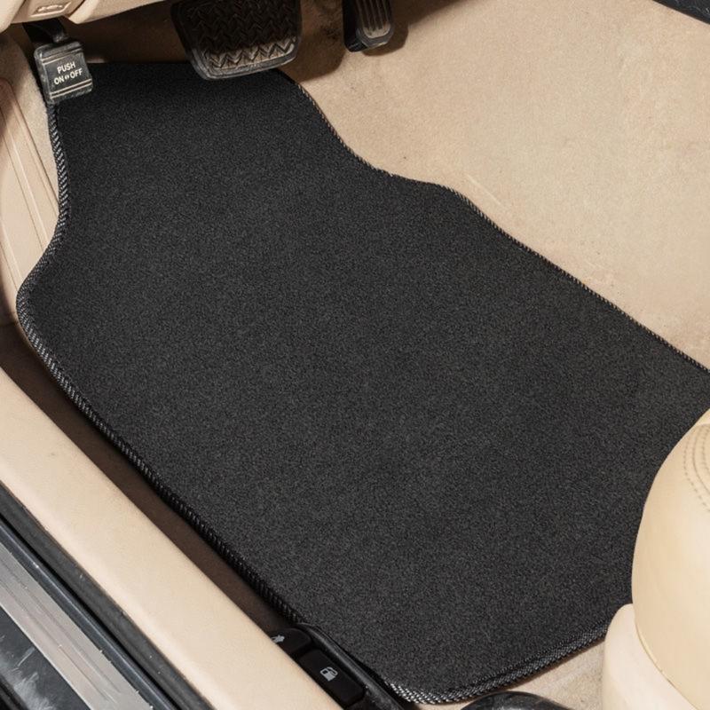 Premium 4-teiliges schmutzabweisendes Automobil-Fußmatten-Set, strapazierfähige mehrschichtige Konstruktion, 5-Sitzer-Schutz, leicht zu reinigen