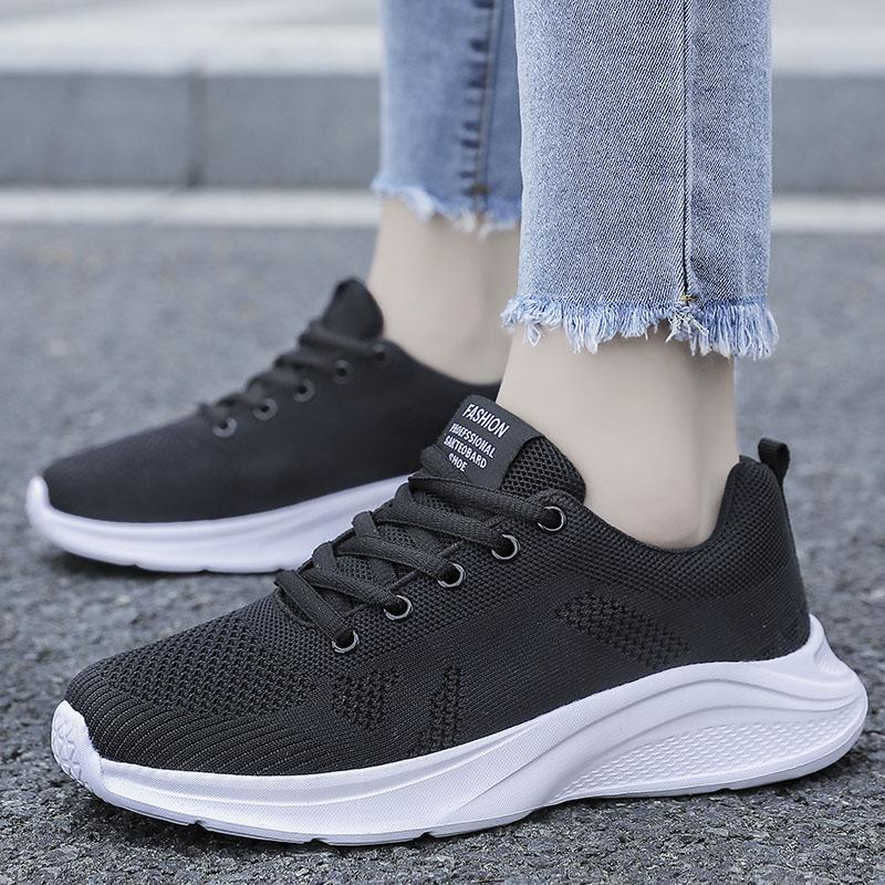 Women's Casual Sports Shoes Fashion Female Soft Bottom Sneakers Breathable Mesh Running Shoes Leisure Light Flats Shoes