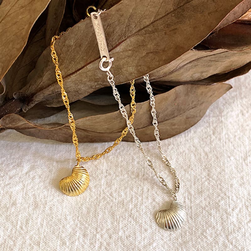 EGOVERO Shining Heart Bracelet (2 Colors)