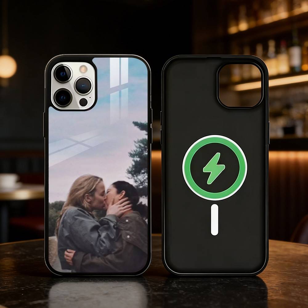 Villanelle Killing Eve Phone Case For iPhone 17/16/15/14/13/12/Plus/Pro/Max for Magnetic Wireless Charging