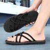 Ultimo Design Infradito da Uomo Pantofole Leggere Traspiranti Sandali alla Moda Comodi da Spiaggia Sandali Aperti per Esterno