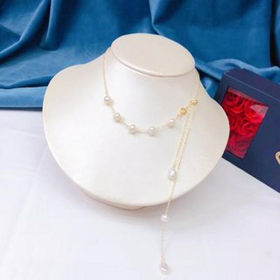 Handcrafted Retro Pearl Necklace - Elegant and Versatile