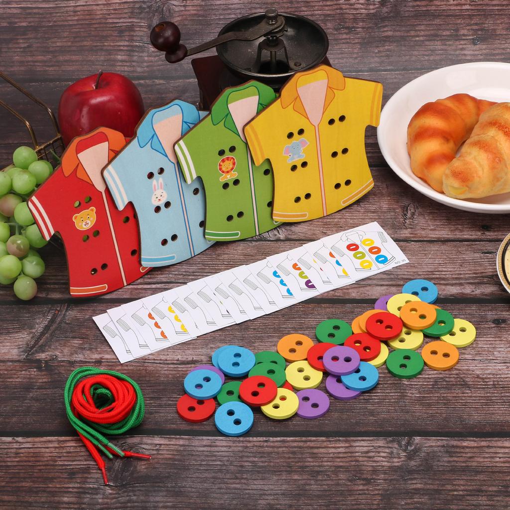 Early Education Rope Threading Game 3-6 Years Old Boys and Girls Baby Hands-on Ability Clothes Buttons Threading Toys