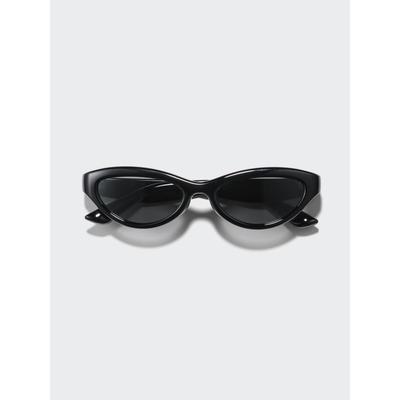 Uniqlo Japonia Okulary przeciwsłoneczne Wąskie