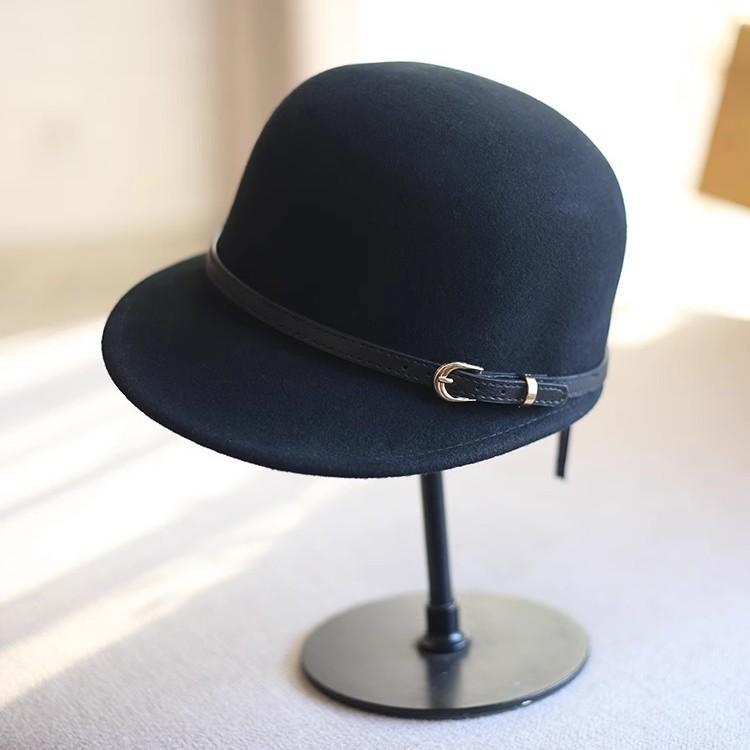 Versatile autumn and winter travel woolen baseball cap peaked cap young women's leisure dome flat brim sunshade shopping
