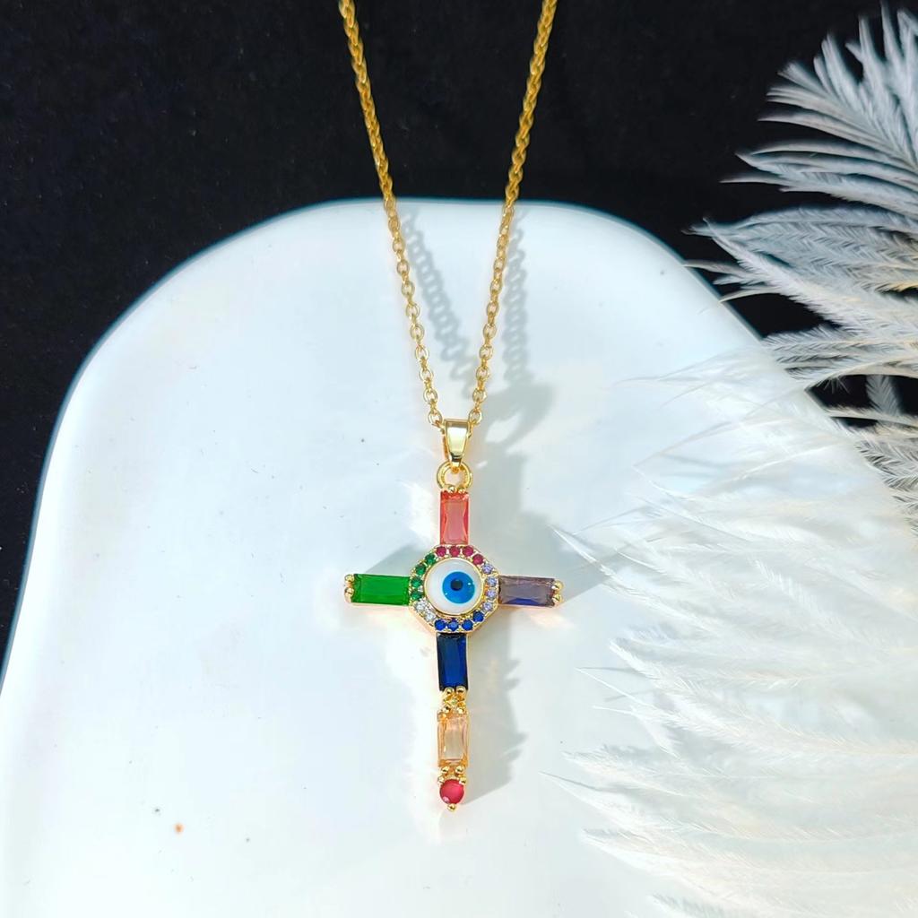 Xiyin Zircon Cross Necklace Women'S Light Luxury Personality Versatile Bright Pendant Collarbone Chain Accessories