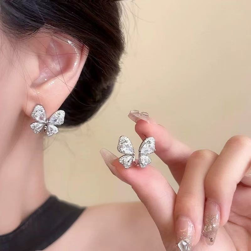 Boucles d'oreilles papillon en zircon de luxe uniques élégantes en strass brillantes pour femmes bijoux d'oreille charm tendance cadeaux