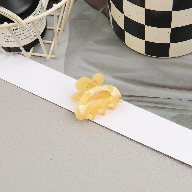 New Small Heart Hair Claw Clamp Acetate Hair Crabs for Girls Cute Heart Shaped Hair Clips Women Hair Accessories Hairpins Clips