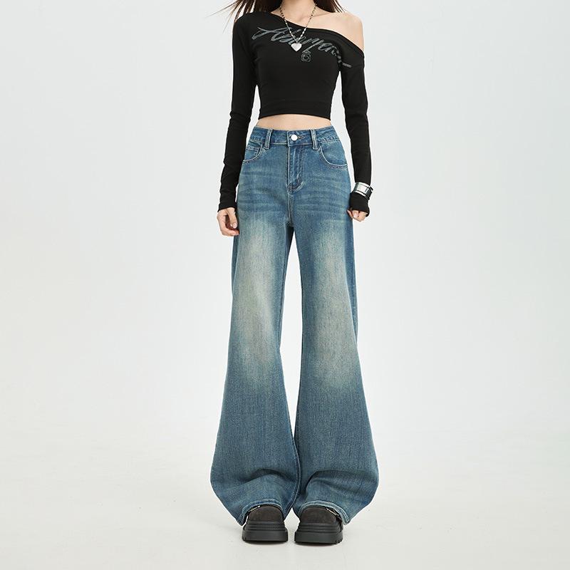 

2025 Autumn/Winter Retro High Waist Slimming Micro Flare Jeans for Women Medium