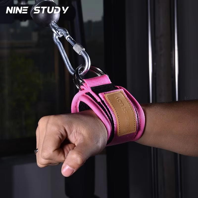 Triangular Muscle Arm Strength Training Equipment For The Gantry Frame Wrist Strap, With The Accessory Of The Pulling Rope.
