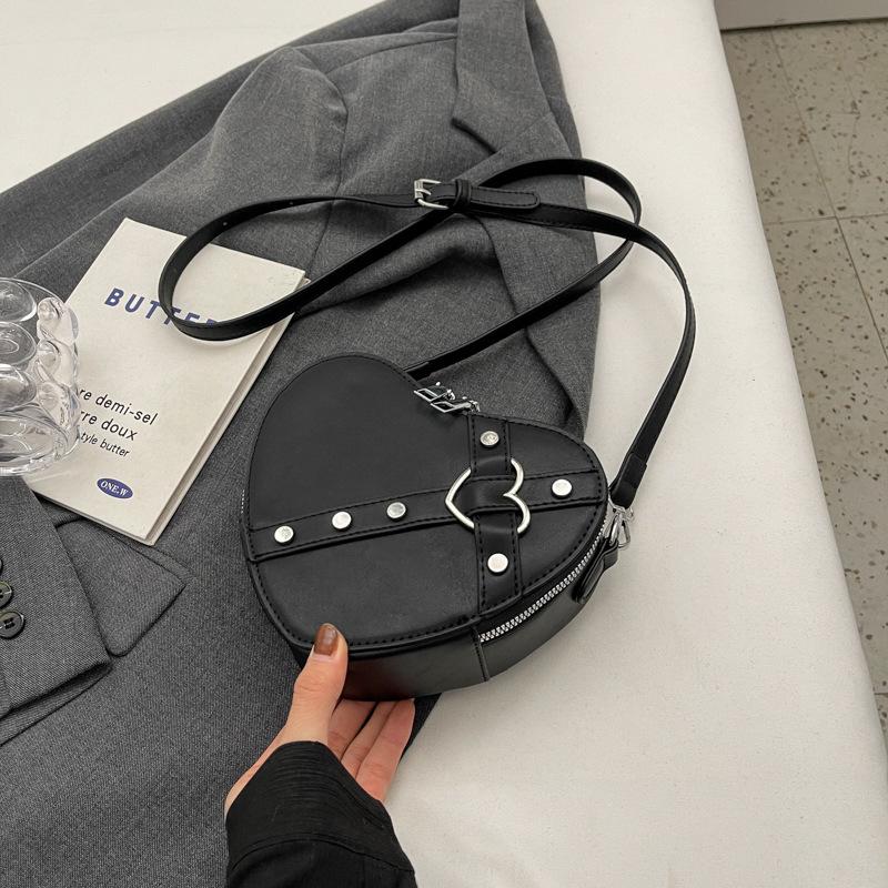 2024 neue modische und beliebte Nieten-vielseitige Umhängetasche Damen-Love-Bag-Handtasche