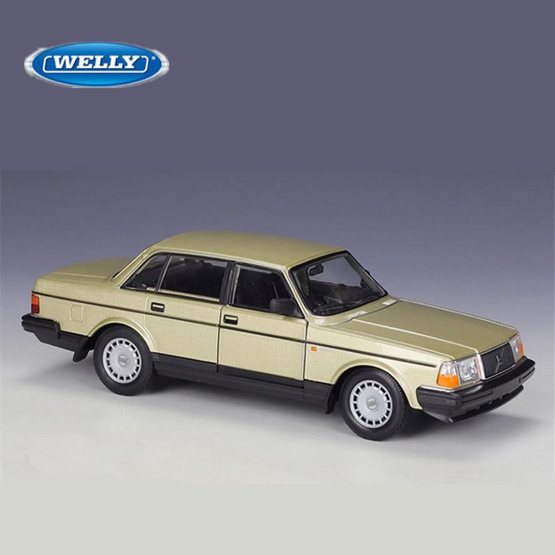 WELLY 1:24 VOLVO 240 GL Alloy Classic Car Model Diecasts Metal Retro Vehicles Car Model Simulation Collection Childrens Toy Gift