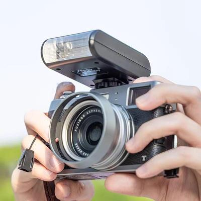 WS-25 Mini Flash Light: Hot Shoe Mount for Canon, Nikon, Sony Cameras