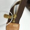 [Pre-Owned] Poche Toilette 19 Classic Monogram Versatile Portable Canvas Toiletry Bag Clutch - Good #5AKDNI