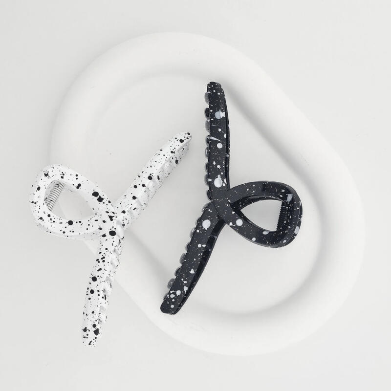 Daily Spotted Painted Hair Half-up Ponytail with Clip