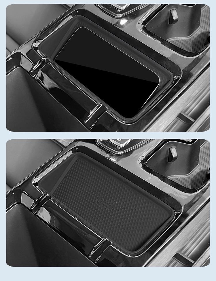 Wuling Starlight 23-24 Wireless Charging Silicone Anti-Slip Car Pad
