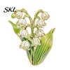 Decorative Clothing Pin Brooch Pin, Enamel Flower Design with Smooth Edges, Artistic Lightweight Zinc Alloy Badge for Jackets Scarves Bags Gift Lapel
