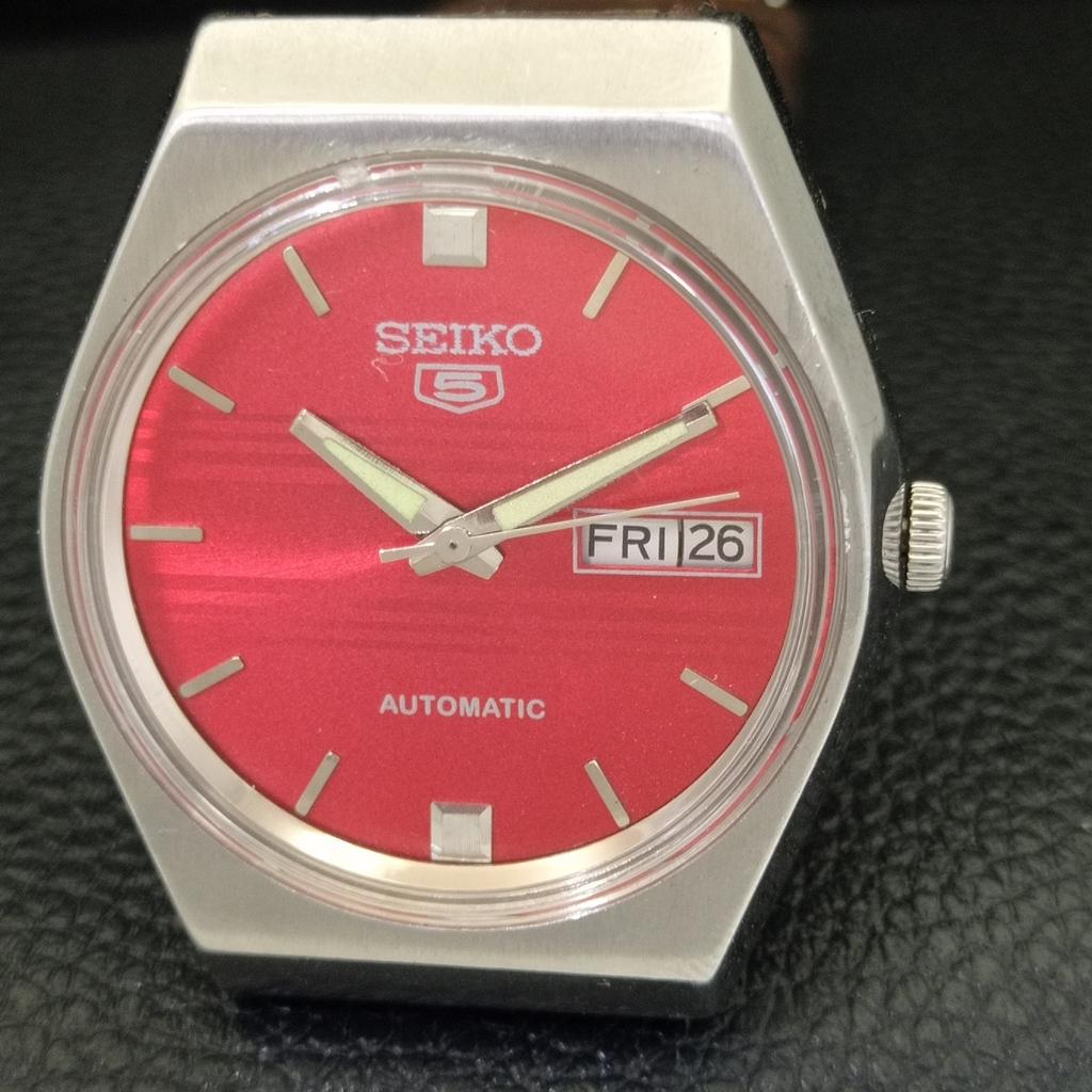 VINTAGE SEIKO 5 AUTOMATIC 6319A JAPAN MENS RED COLOR DIAL WATCH A701216-5 R206a-a701216
