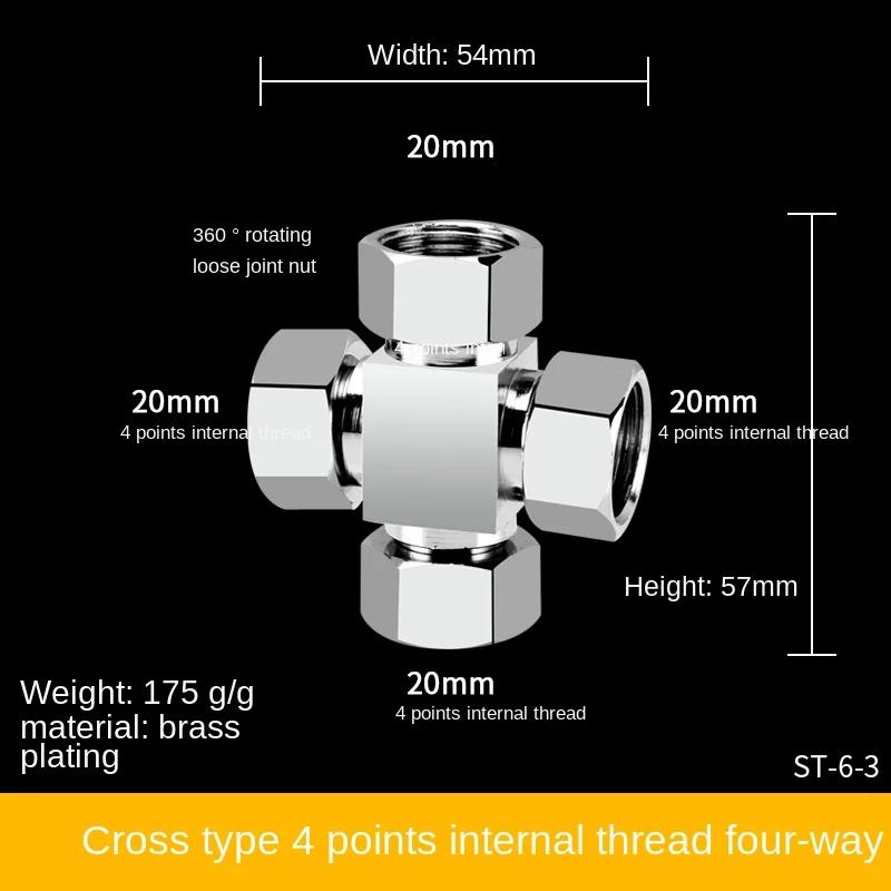 Der Dreiwege-Wasserverteiler aus Kupfer lässt sich direkt mit den 1/2-Zoll-Wasserhahn-Dreiwege-Verteiler-Wasserrohranschlüssen verbinden.