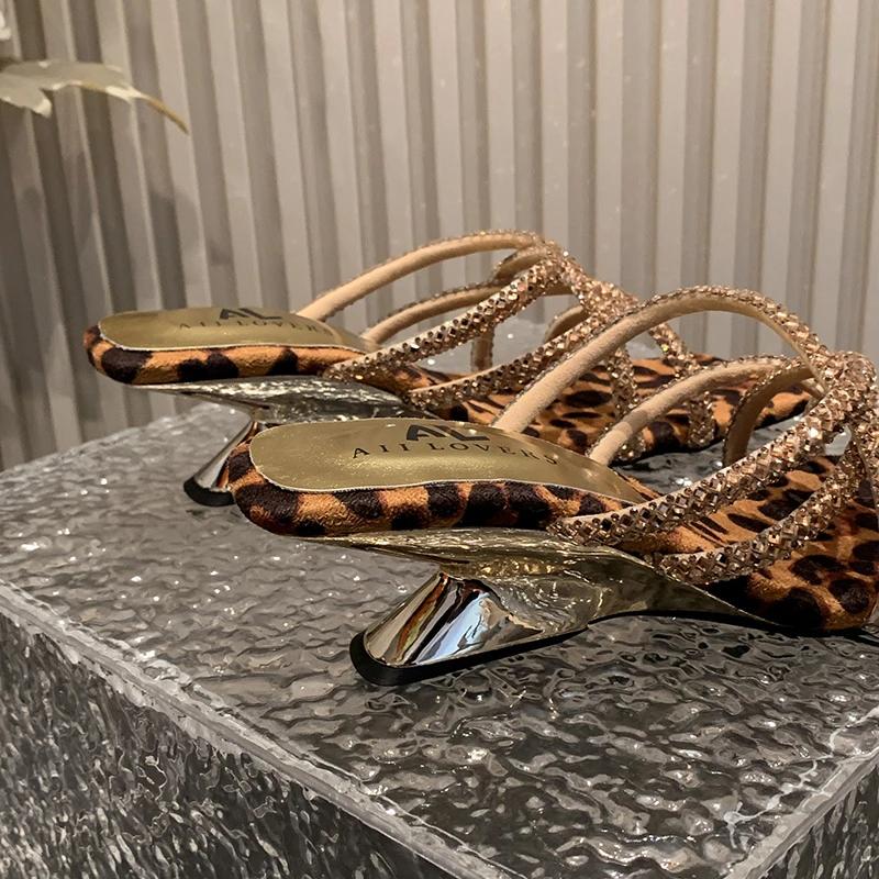 Women Sandals 2025 New Summer Rhinestone Ankle Strap Roman Shoes Ladies High Thick Square Heels Simplicity Sexy Shoes Female