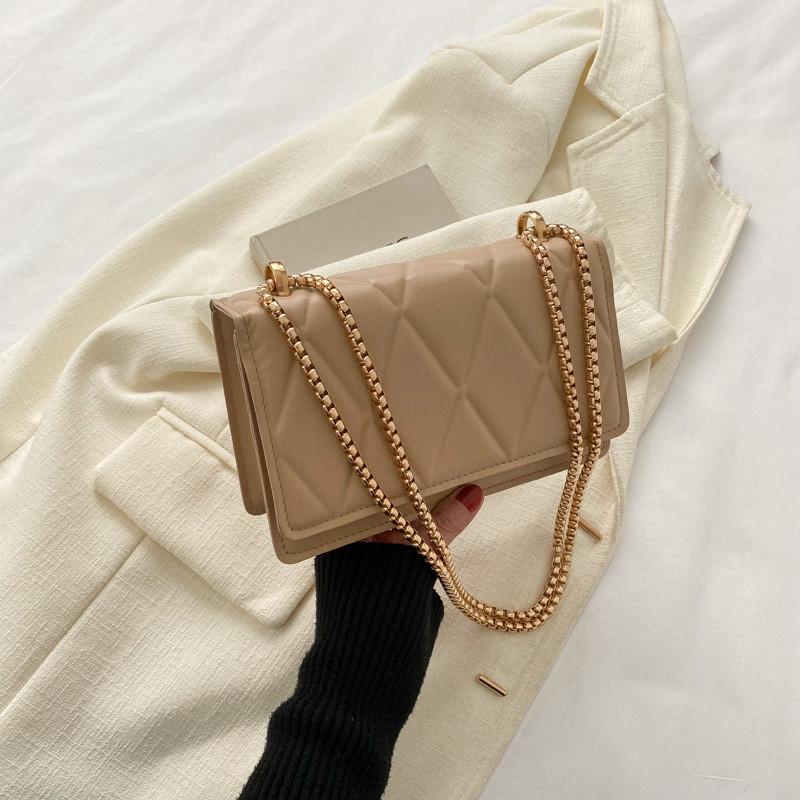 Stylish Small Square Crossbody Bag For Women With Trendy Chain Strap And Casual Design