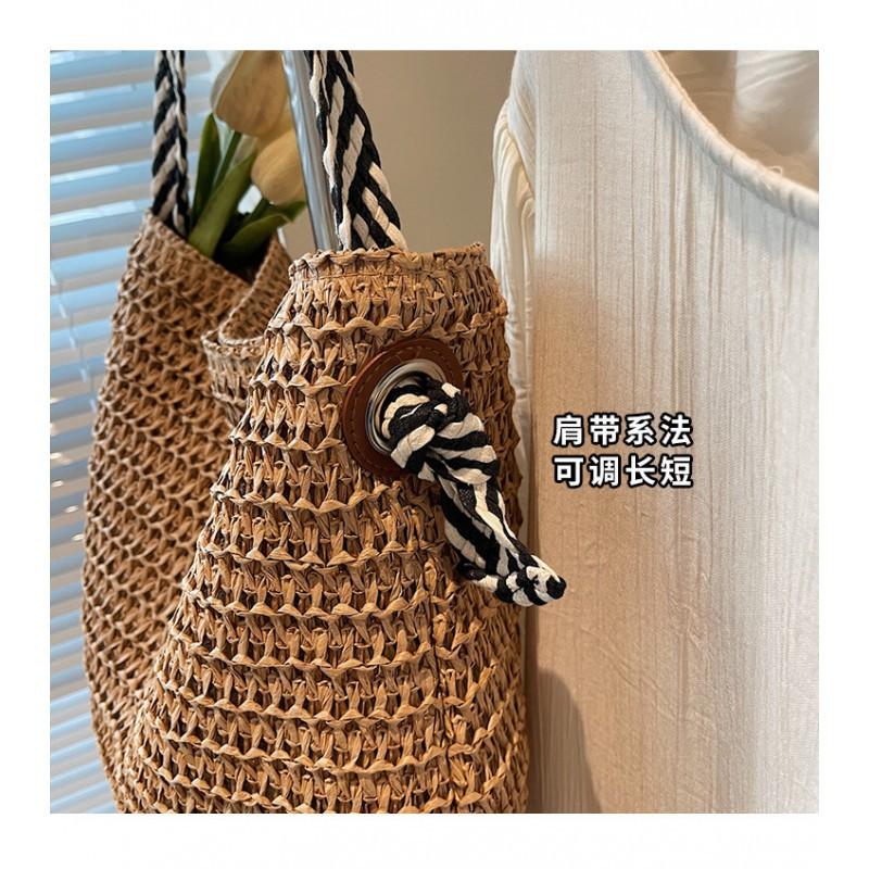 2025 New Style Light Leisure Vacation Straw Tote Bag Fashionable Commuting Large Capacity One-shoulder Beach Women