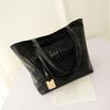 PU Leather Shoulder Bag Metallic Alligator Pattern Handbag for Easy Organization
