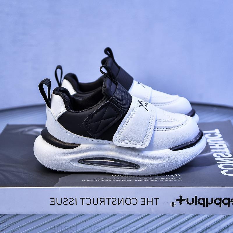 

Детские черно-белые кроссовки в сочетании цветов 2025 весна детские повседневные кроссовки на липучках для бега для девочек и мальчиков кеды 21-25 5 pairs in one hand