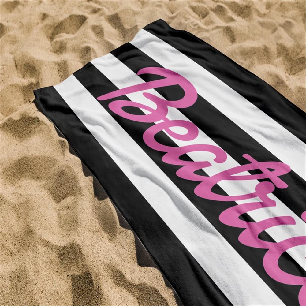 Gestreiftes Handtuch mit individuellem Namen Strandtuch Junggesellinnenabschied Partygeschenke Personalisiertes Pool-Badetuch Geburtstagsgeschenk für Kinder Erwachsene