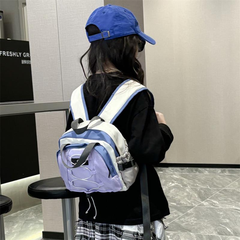 Toddler Canvas School Bag With Curved Shoulder Straps And Color Contrasts For Preschool Children