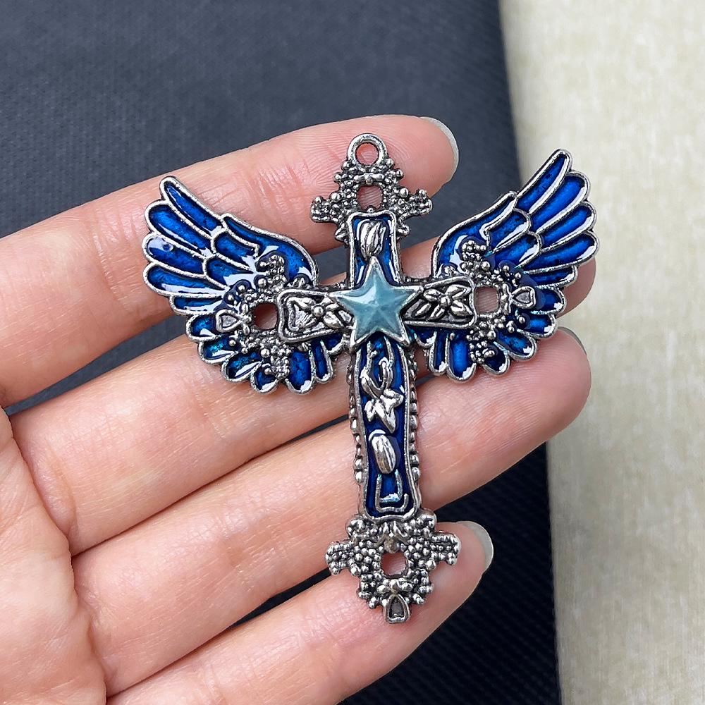 Luminous Five-Pointed Star Wing Pendant Necklace - Eye-Catching Fluorescent Design