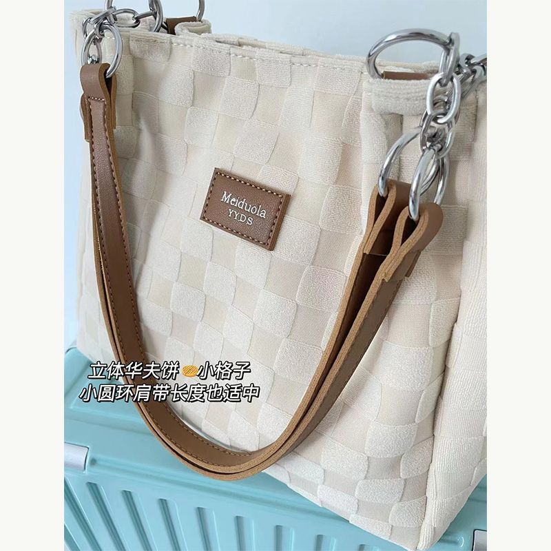 Big Bag Women's New High-end Sense Niche Versatile Class Commuter Bag Portable Tote Bag Women's Shoulder Bag