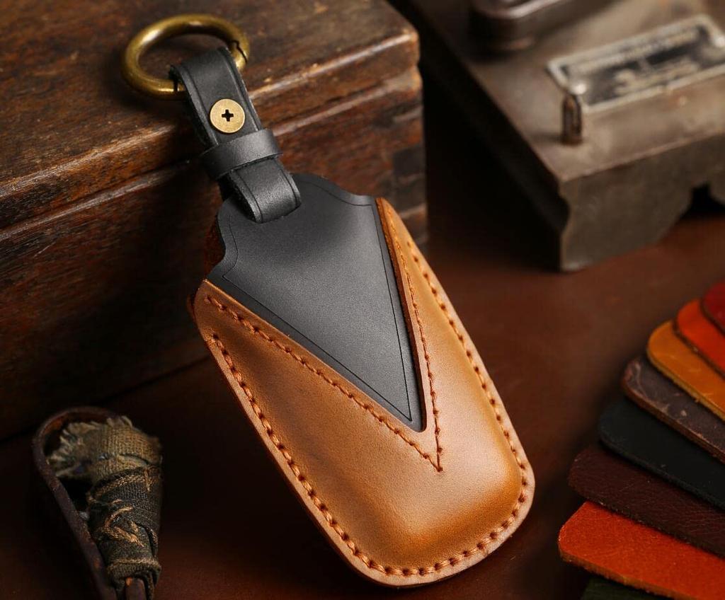 Kinotaka Toyota Exclusive Leather Smart Key Case New Voxy 90 Series Key Case Noah 90 Series Key Cover New Voxy Genuine Leather Key Cover 2022 Latest