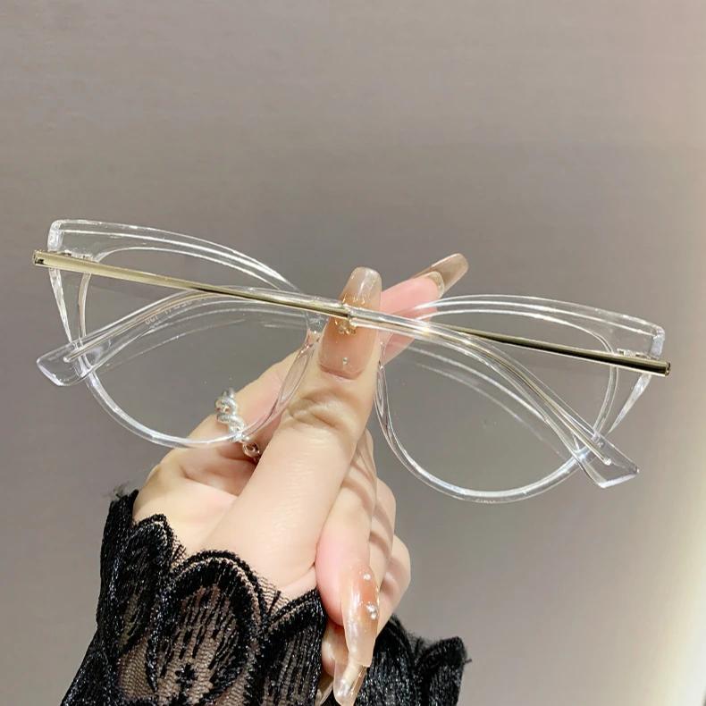 0 -0.5 -0.75 Lichtempfindliche Myopie-Brille Cat Eye Anti-Blaulicht Flacher Metallrahmen für Damen Herren