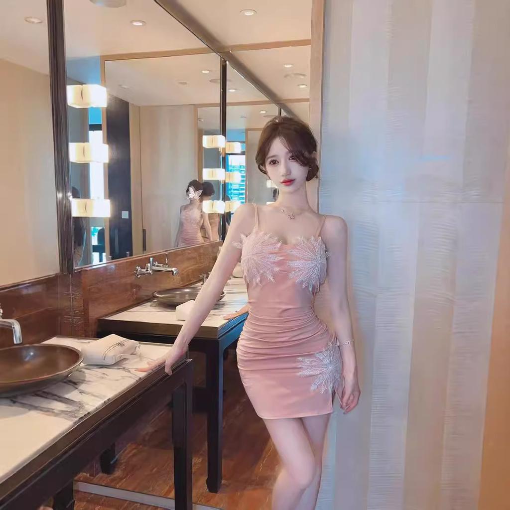 Sexy lace splicing hip wrap cotton high elastic tight bottom suspender dress fashionable slim backless short skirt women