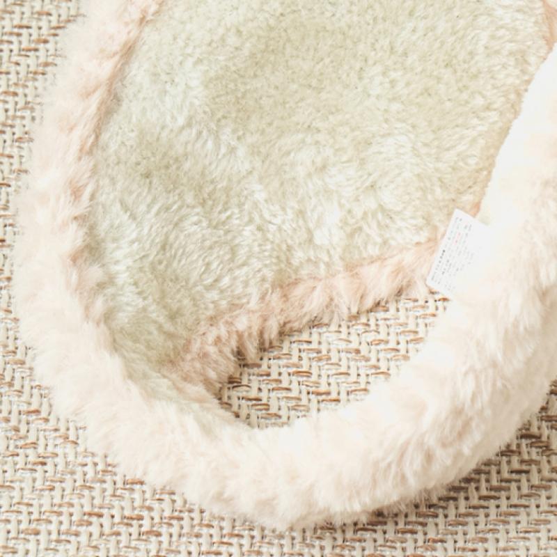 Daiso Große Pelz-Ohrenschützer Elfenbein