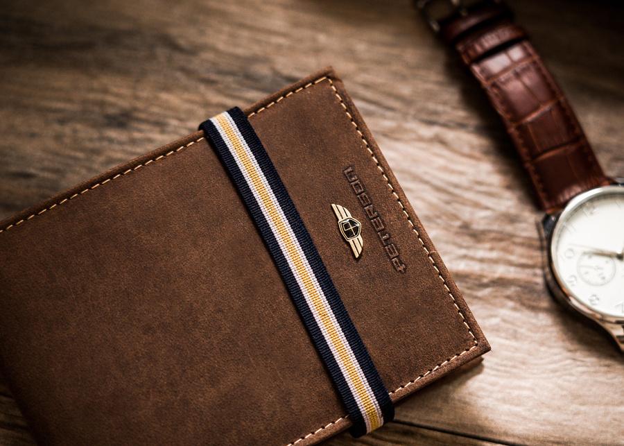 Men's Nubuck Wallet with RFID Protection - Peterson