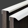 Weiße Möbelbeschläge aus Aluminiumlegierung, lange Schubladengriffe, versteckte Griffe