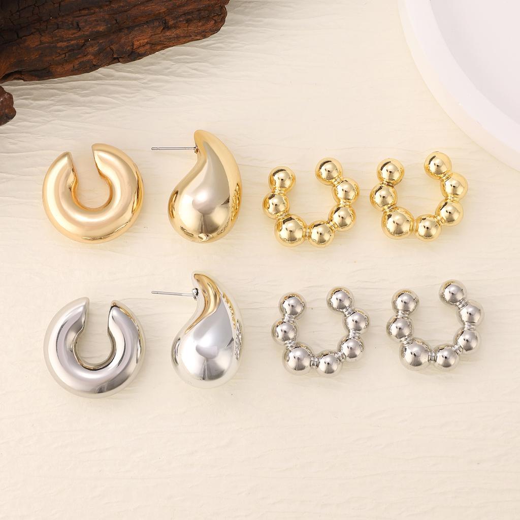 4Stk/Set Vintage Geometrische Clip Ohrringe Damen Trendige Glänzende C-Form Kein Piercing Falscher Knorpel Ohrklemme Schmuckzubehör