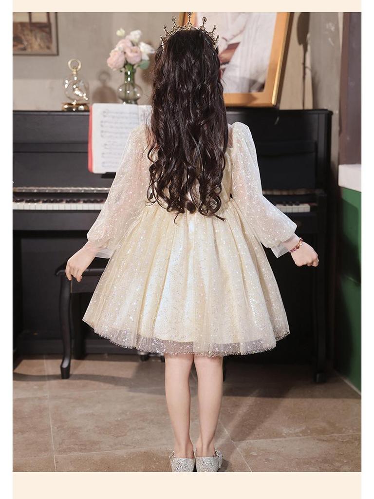 Dívčí elegantní jarní princeznovské večerní šaty s nadývanou tylovou sukní - Dětská móda vysoké kvality.