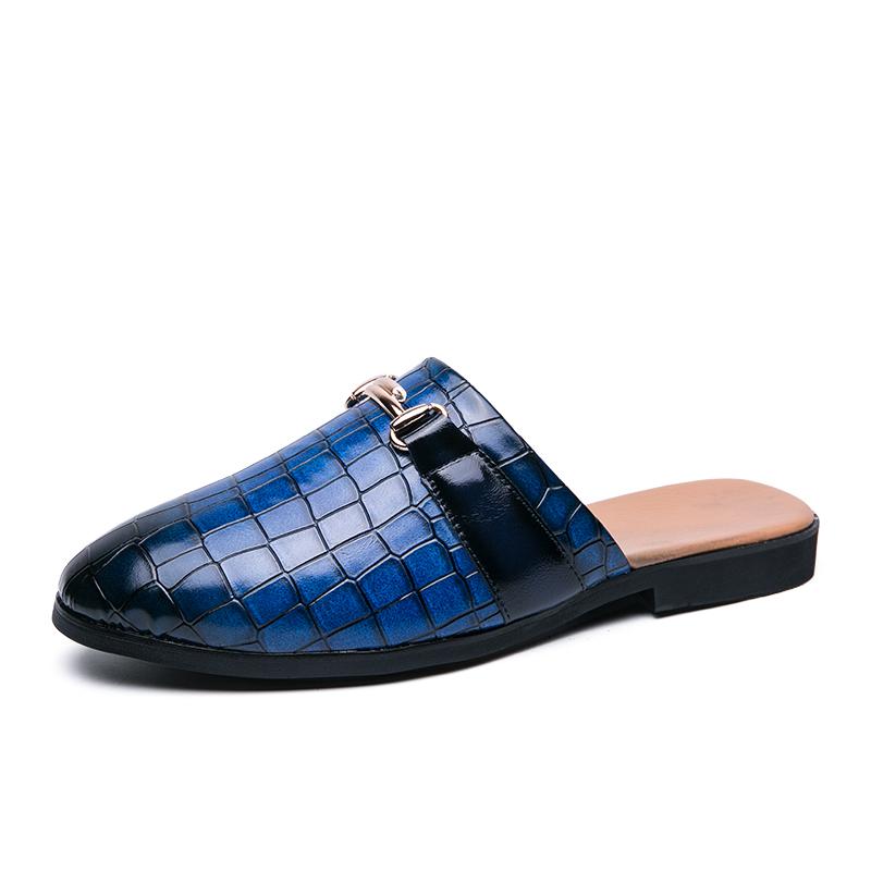 Nuove Scarpe Nere Mezze Scarpe Motivo Coccodrillo Scarpe in Pelle Uomo Mules Scarpe Casual Uomo Sapato Social Masculino Mocassino Uomo Scarpa