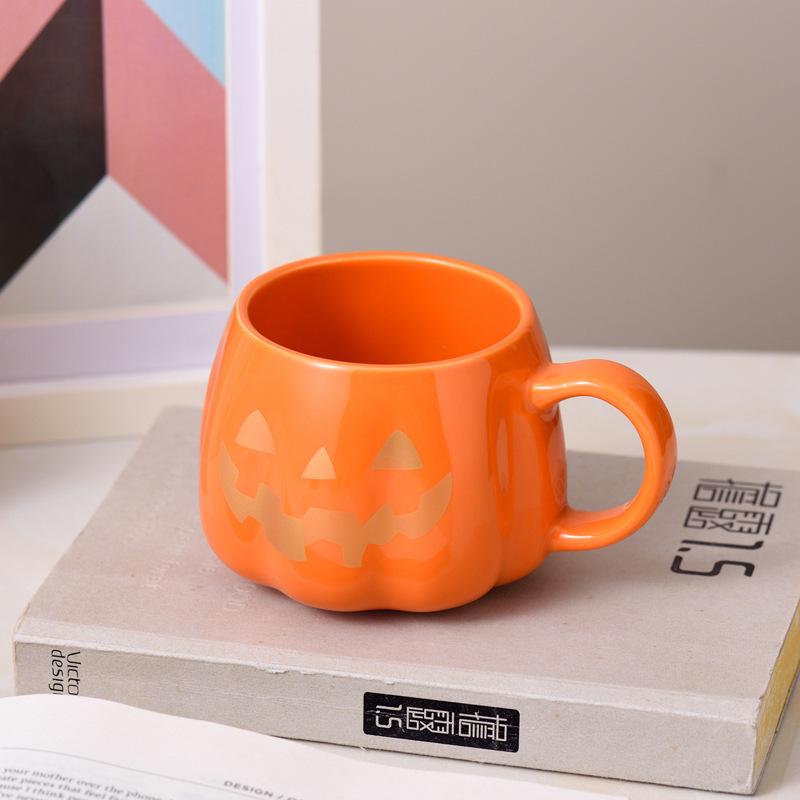 New Halloween Pumpkin Cup Creative Mug Retro Holiday Water Cup Practical Hand Cup Pumpkin Cup