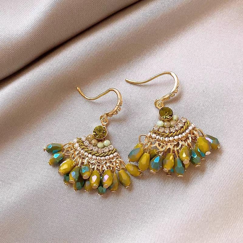 Bohemian Green Crystal Tassel Earrings: Women's Retro Ethnic High-End Fashion Design