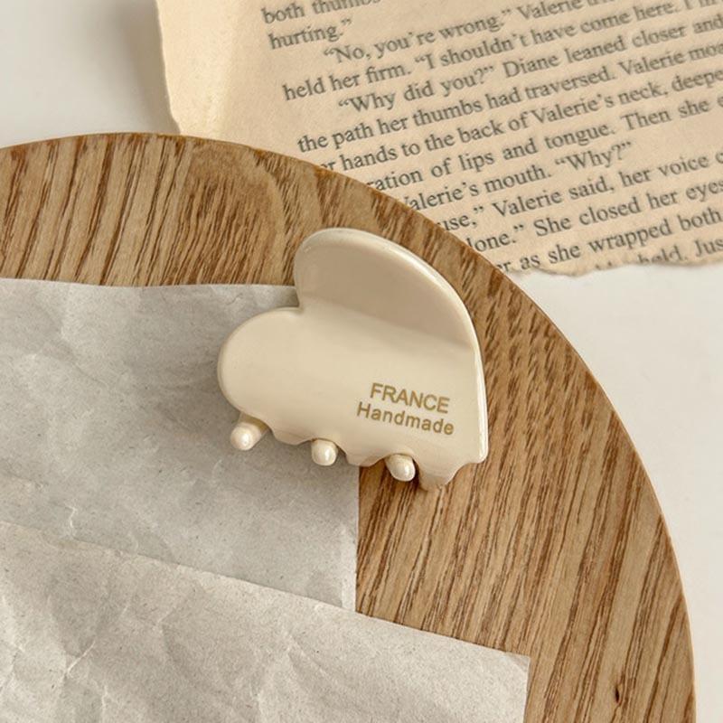 3.5cm Small Hair Claws Cute Acetate Heart Hair Clip Hairclaw For Girls Hairpins Children Women Hair Accessories Korean Hair Crabs