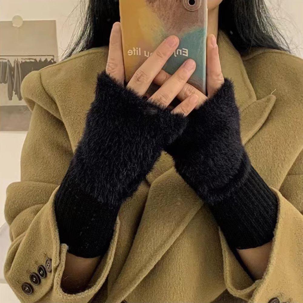 

Fashion Soft Half Finger Gloves Solid Color Warm Insulation Wrist Mittens Gloves Winter Women s Wear Accessory чорний