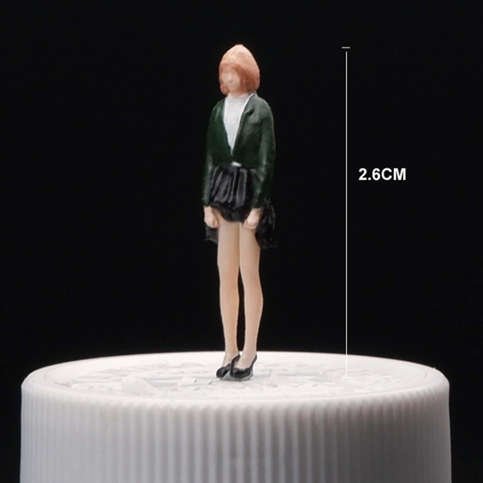 1/64 Miniature Party Girls Figures Diorama Action Figurines Hand Painted Model Trains People