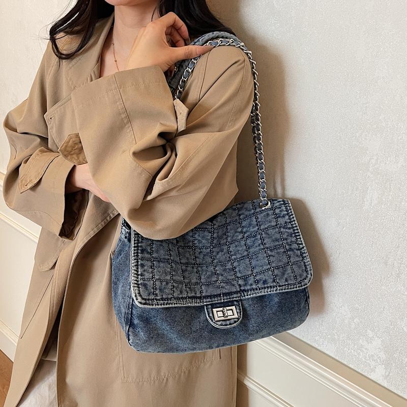 Vintage Denim Shoulder Bag Women's Large Capacity Chain Crossbody Bag